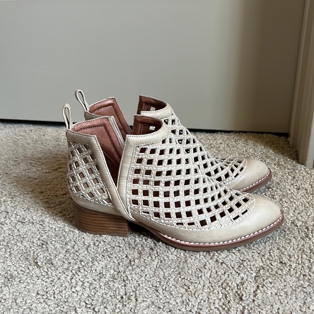 Jeffrey Campbell Taggart Mid Ankle Boot